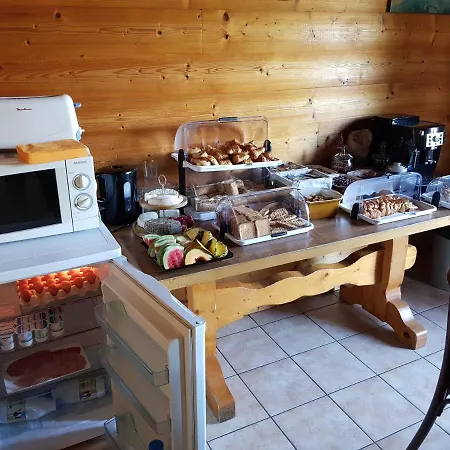La Seigneurie Bed & Breakfast Les Gets